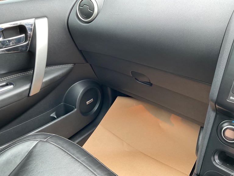 2011 Nissan Qashqai 1.5 dCi Tekna 2WD Euro 5 5dr HATCHBACK Diesel Manual