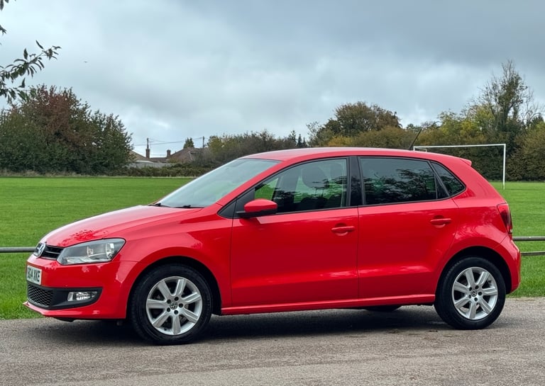 VOLKSWAGEN POLO 1.2 MATCH 60 MANUAL 5DR HATCHBACK 2014 [14] RED