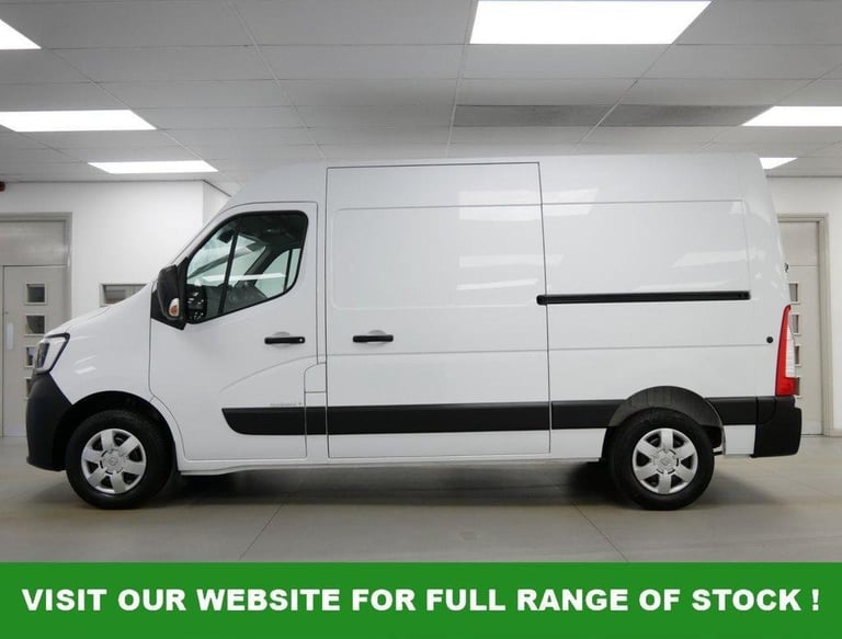71 RENAULT MASTER 2.3 DCI 135 BHP L2 H2 MEDIUM BUSINESS + ( AIR CON )