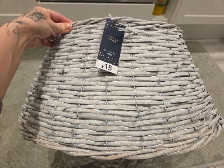 New wicker christmas tree skirt 