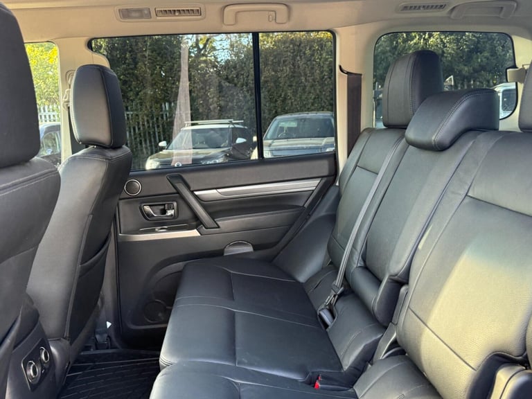 2017 Mitsubishi Shogun 3.2 DI-DC SG3 Auto 4WD Euro 6 5dr LWB ESTATE Diesel Automatic