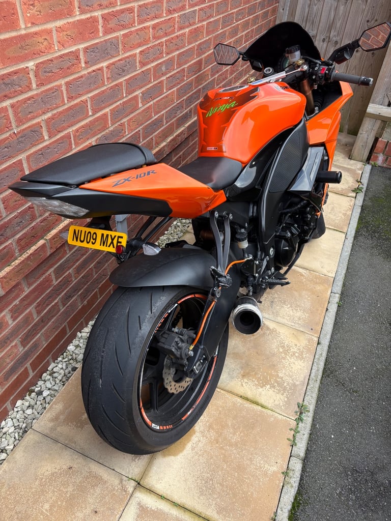 Kawasaki ninja zx10r 