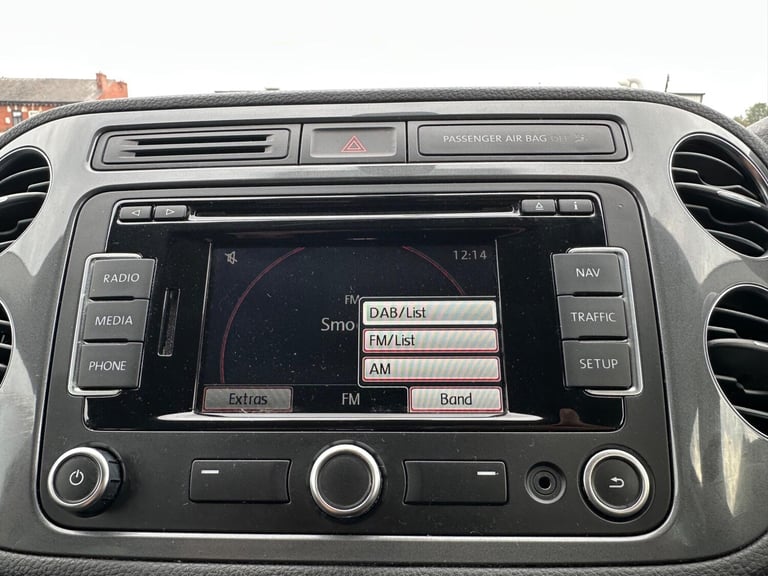 2013 Volkswagen Tiguan 2.0 TDI BlueMotion Tech Match DSG 4WD Euro 5 (s/s) 5dr ESTATE Diesel Autom...