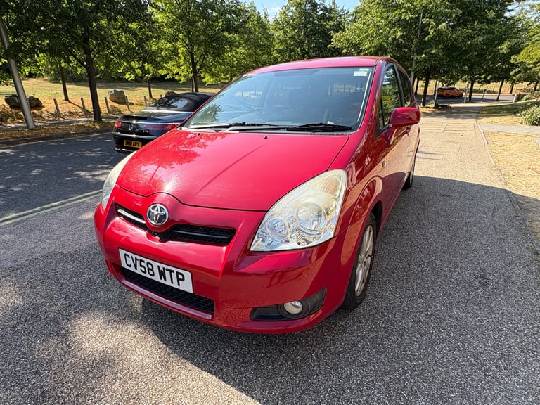 7 Seater Toyota VERSO 1.8 SR 2008 Auto 1.8 petrol,drives great,parking sensors,full serv. history 
