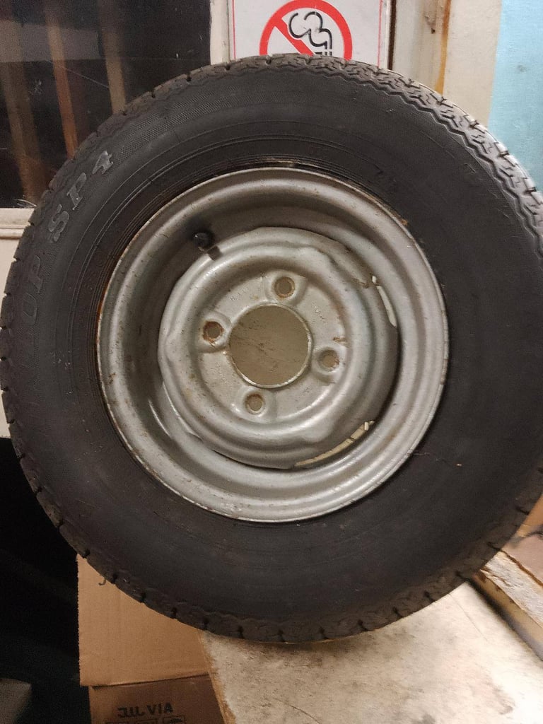 10 INCH CLASSIC MINI WHEELS AND TYRES CARS OR TRAILERS