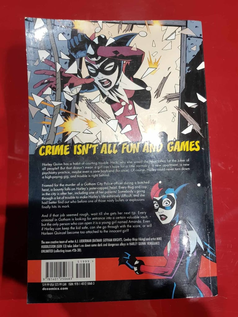 HARLEY QUINN VENGEANCE UNLIMITED DC COMICS SOFT BACK BOOK £14.35 INC POSTAGE