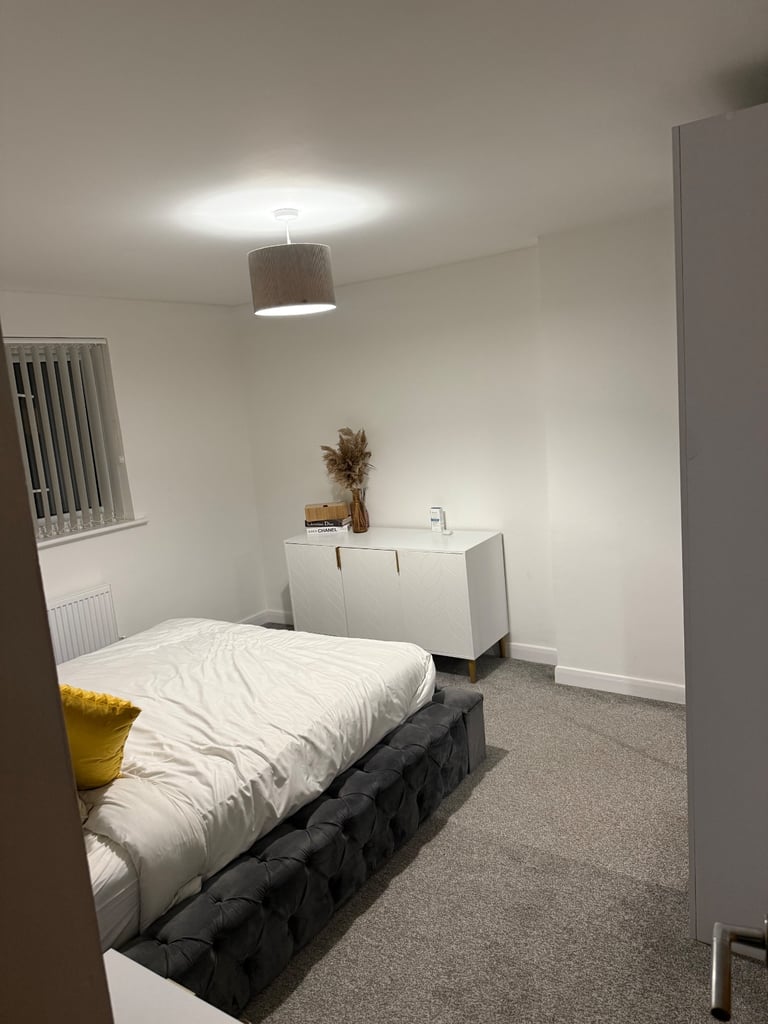 Room for rent 