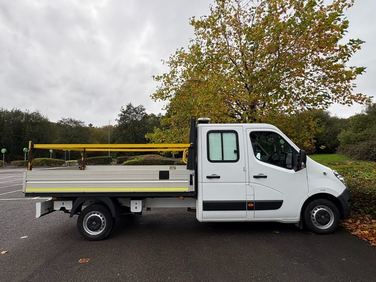 2019 Renault Master LL35dCi 130 Business Low Roof D/Cab Dropside CHASSIS CAB Diesel Manual
