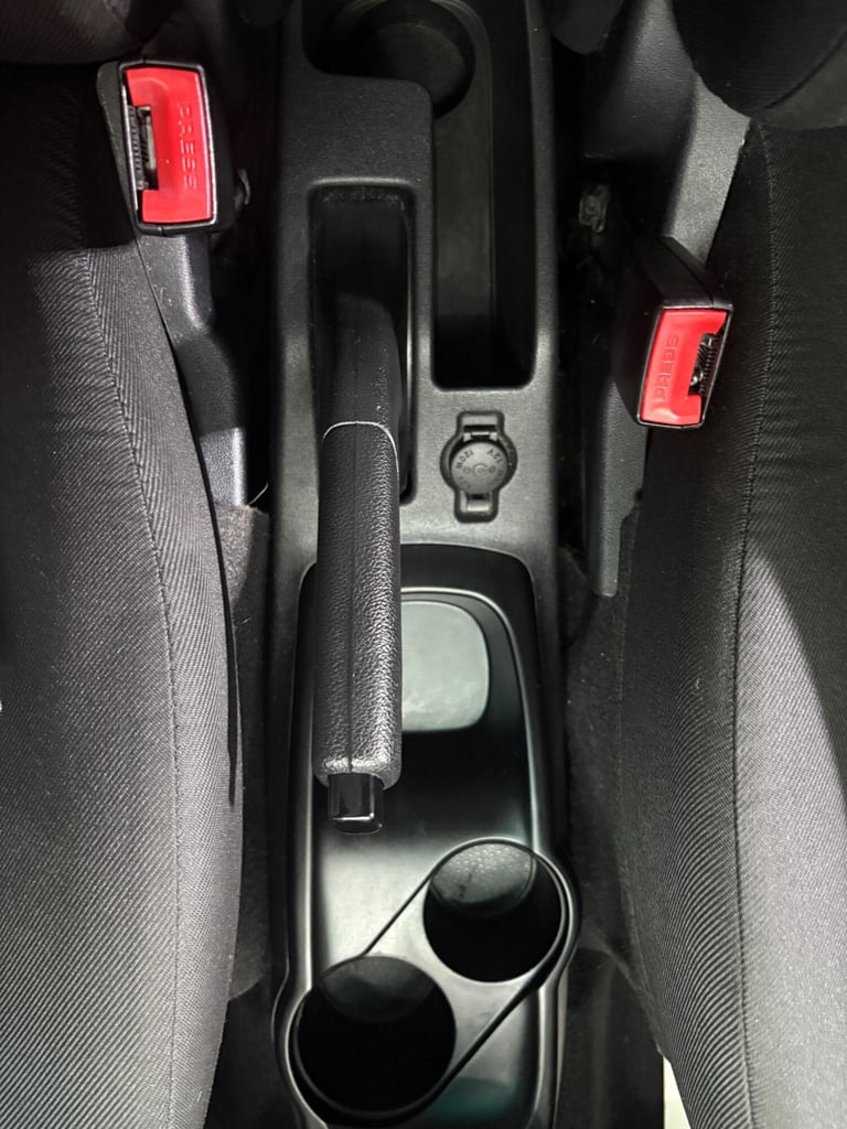 2013 Hyundai i10 1.2 Active Euro 5 5dr HATCHBACK Petrol Manual