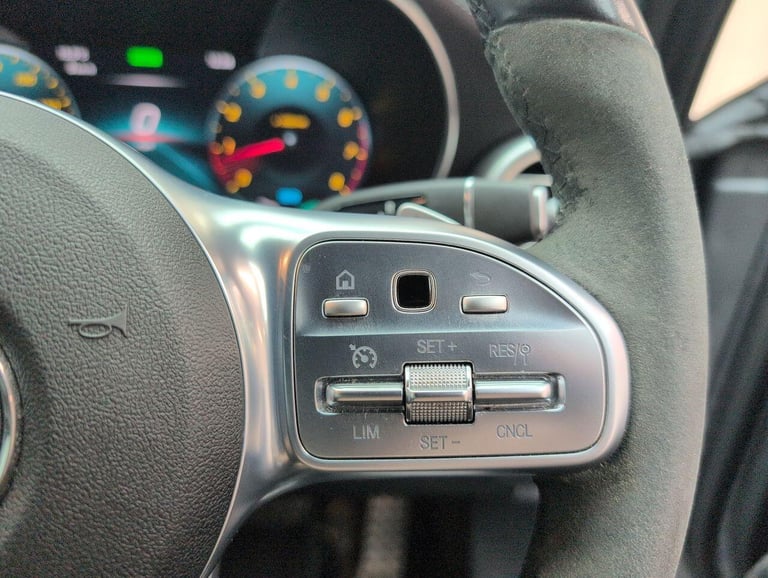 2021 Mercedes-Benz C Class 1.5 C200 MHEV AMG Line Night Edition (Premium) Estate 5dr Petrol Hybri...