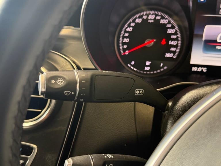 2018 Mercedes-Benz C-Class 2.1 C220d AMG Line Coupe 2dr Diesel G-Tronic+ Euro 6 (s/s) (170 ps) Co...