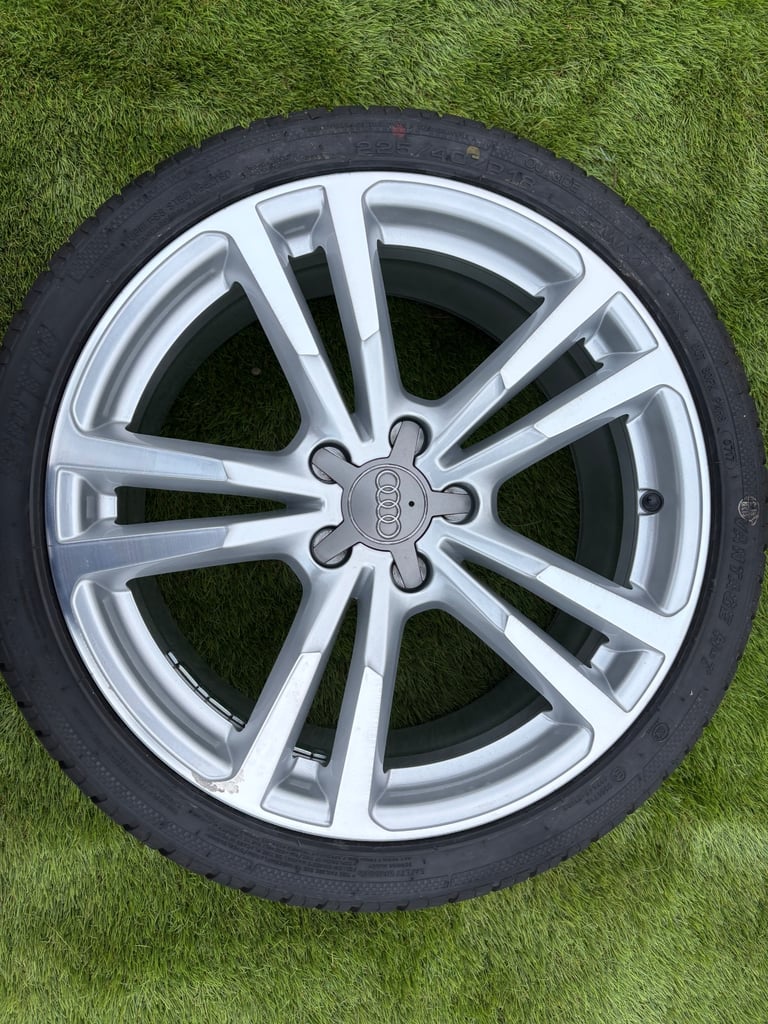 1 X AUDI A3 18” ALLOY WHEEL & TYRE 8V0 601 025 BC AUDI S LINE ALLOY 