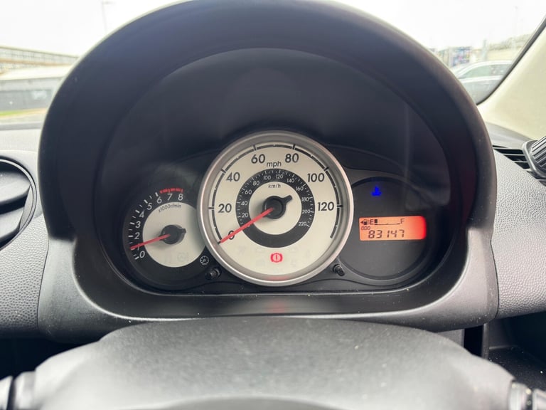 2010 Mazda Mazda2 1.3 TS2 5dr HATCHBACK Petrol Manual
