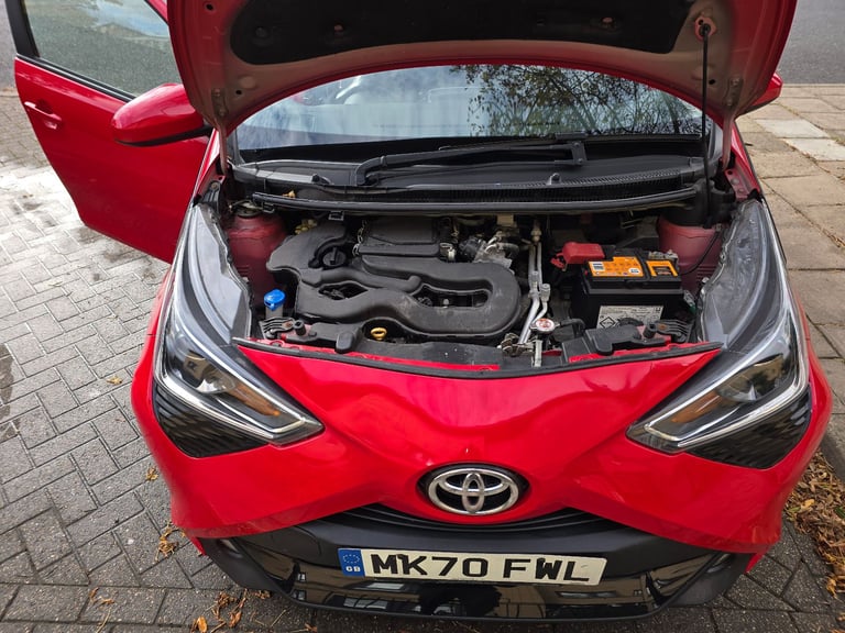 Toyota, AYGO, Hatchback, 2020, Semi-Auto, 998 (cc), 5 doors