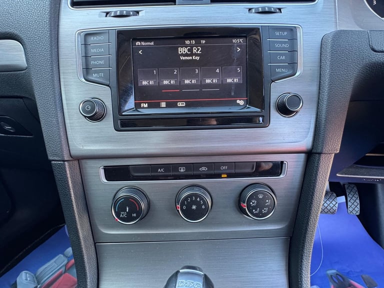 2015 Volkswagen Golf 1.6 TDI BlueMotion Tech Match DSG Euro 5 (s/s) 5dr HATCHBACK Diesel Automatic