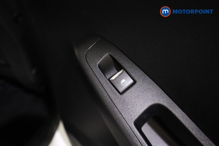 2022 Ford Puma 1.0 EcoBoost Hybrid mHEV ST-Line 5dr SUV Petrol Manual