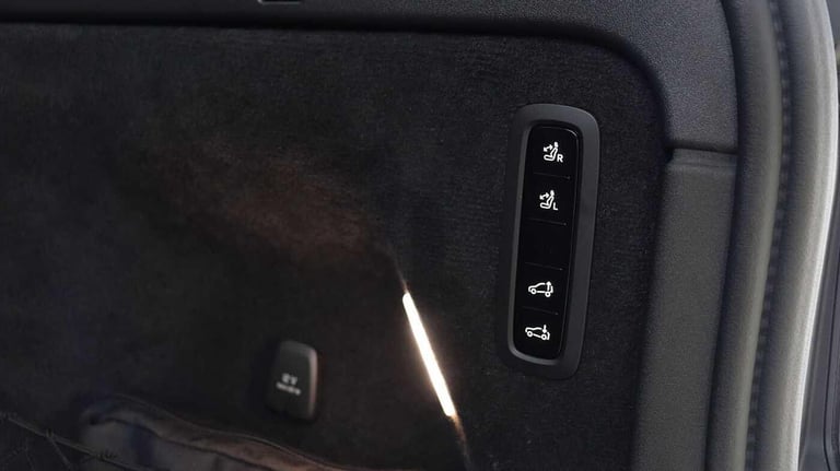  Volvo EX90 Ultra Twin Motor Performance (Sunroof, Bowers &amp; Wilkins, 360 Camera) Electric Aut...