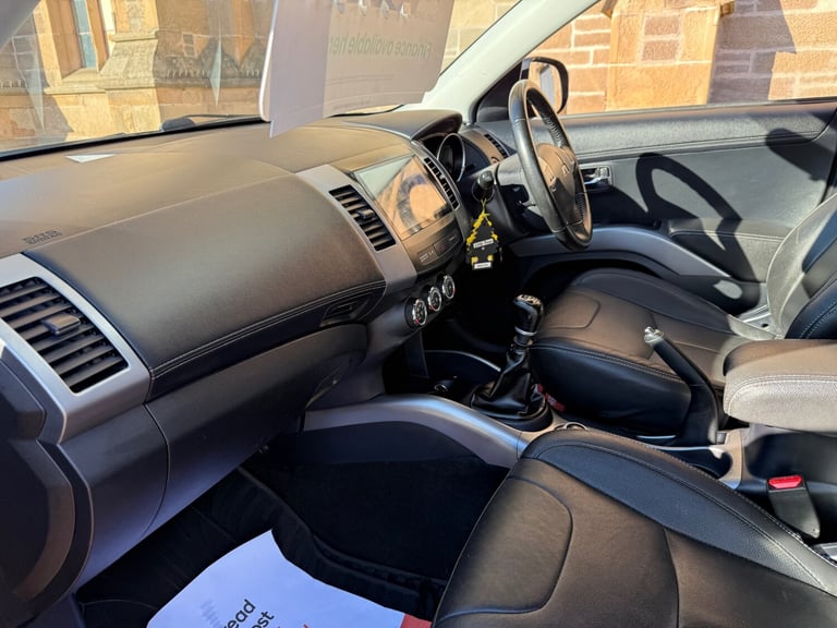 2012 Mitsubishi Outlander 2.2 DI-D GX3 5dr ESTATE Diesel Manual