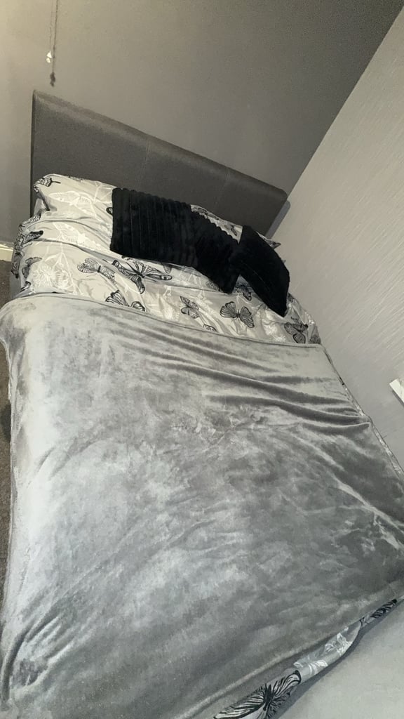 Yardley ottoman double bed