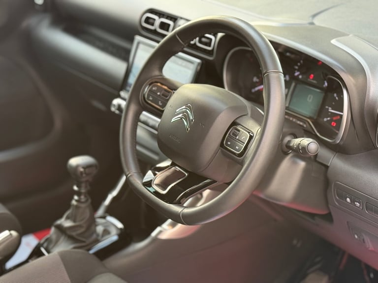 2022 Citroen C3 Aircross 1.5 BlueHDi Shine 5dr, UNDER 2900 MILES, FULL CITROEN SERVICE HISTORY,  ...