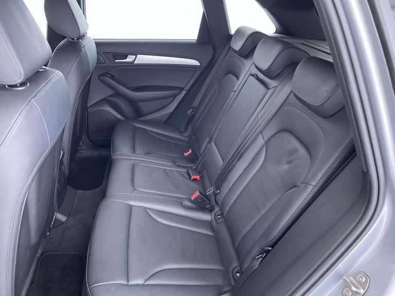 2014 Audi Q5 2.0 TDI S line Plus SUV 5dr Diesel S Tronic quattro Euro 5 (s/s) (177 ps) S SUV Dies...