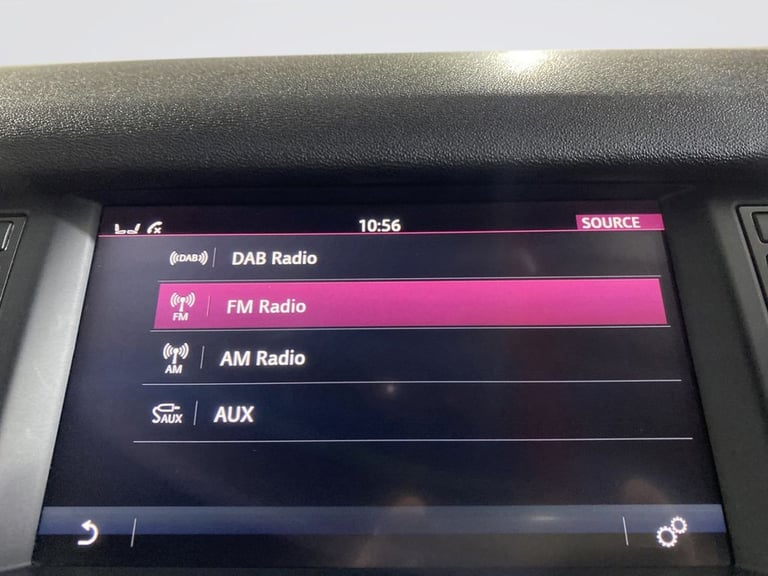 2019 Land Rover Discovery Sport 2.0 SD4 HSE LUXURY 5d 238 BHP Estate Diesel Automatic
