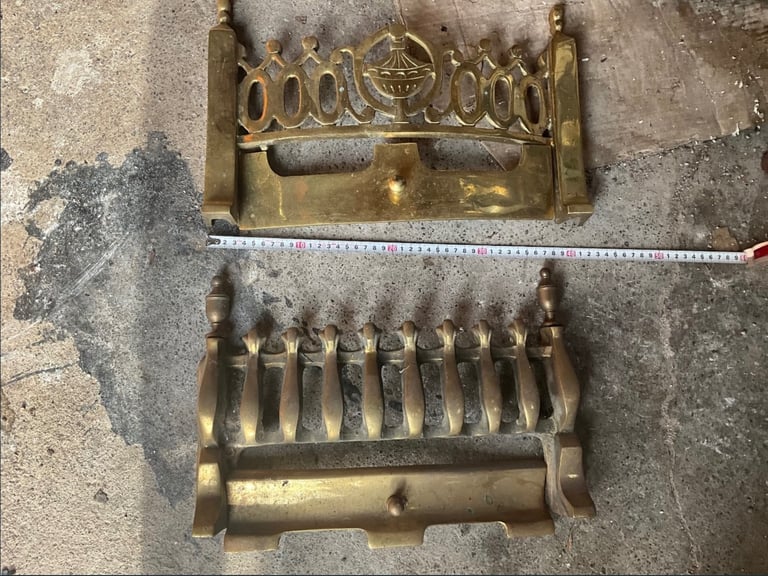 image for BUNDLE OF SOLID BRASS fire items with NO DAMAGE WHATSOEVER. BARGAIN price thanks 