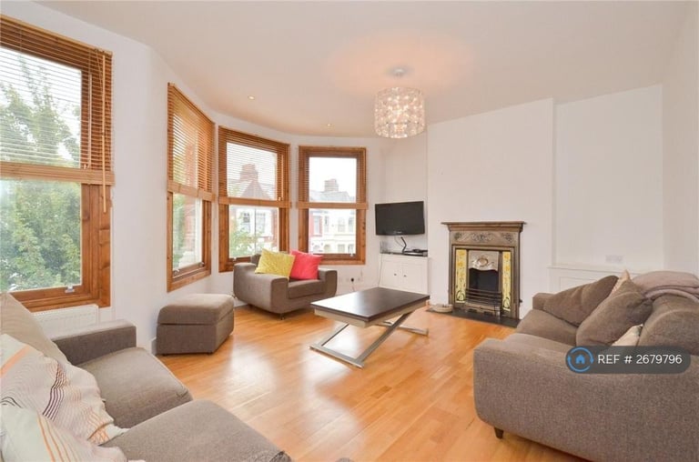 image for 2 bedroom flat in First Floor, London, N8 (2 bed) (#2679796)
