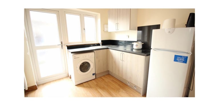 One bedroom studio flat