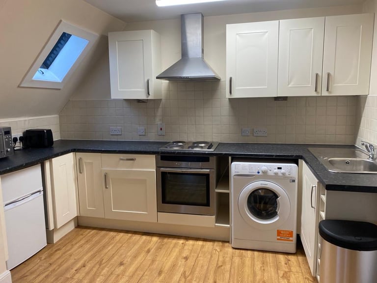 Top Floor One Bed Flat in the City Centre