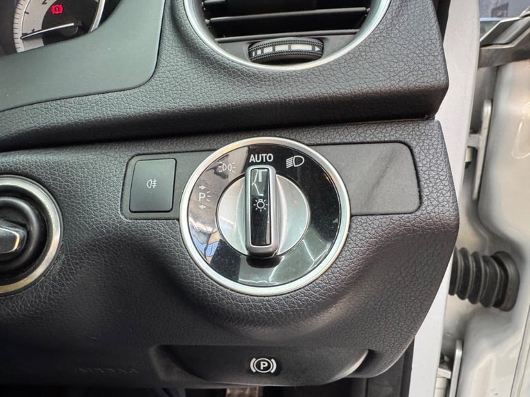 2012 Mercedes-Benz C-Class 2.1 C250 CDI BlueEfficiency Sport G-Tronic+ Euro 5 (s/s) 4dr SALOON Di...