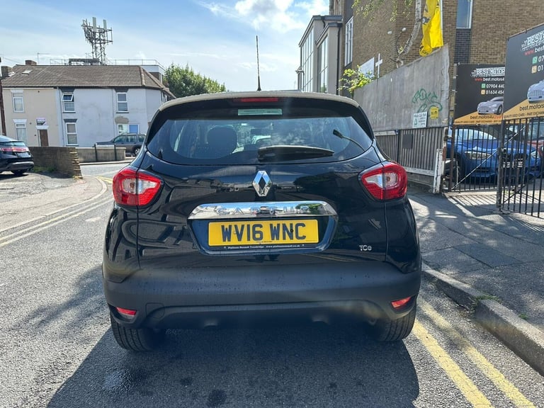 2016 Renault Captur 0.9 TCe ENERGY Dynamique Nav Euro 6 (s/s) 5dr HATCHBACK Petrol Manual