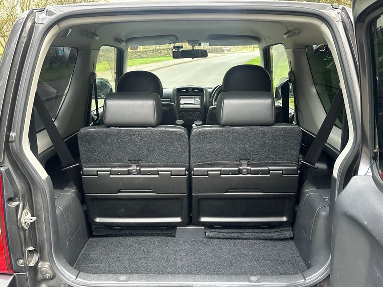 2012 Suzuki Jimny 1.3 Automatic Leather - IMMACULATE RUST FREE - Fresh Import
