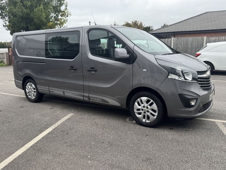 2019 Vauxhall Vivaro 1.6 CDTi 2900 BiTurbo ecoTEC Limited Edition Nav Crew Van Double Cab 5dr Di ...