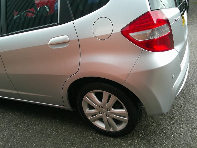 HONDA JAZZ 1.4 i-VTEC ES Plus 2014