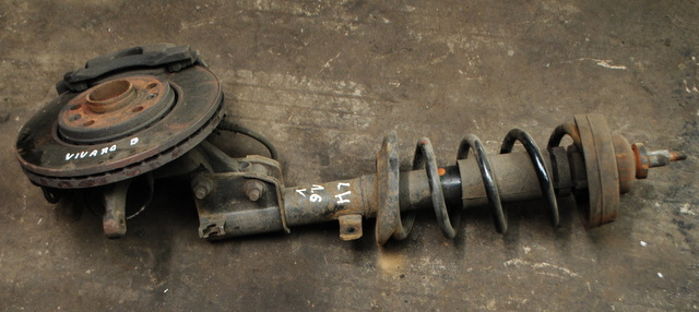 2015-2019 RENAULT TRAFIC VIVARO 1.6 CDTI FRONT PASSENGER SIDE SUSPENSION LEG AND HUB