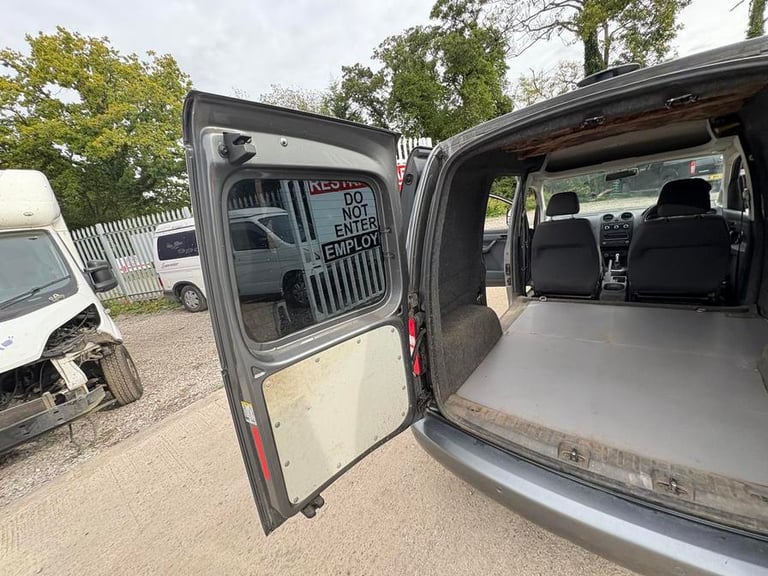 2014 Volkswagen Caddy Caddy C20 Highline TDI BlueMotion Technology Semi-Auto Panel Van DIESEL Aut...