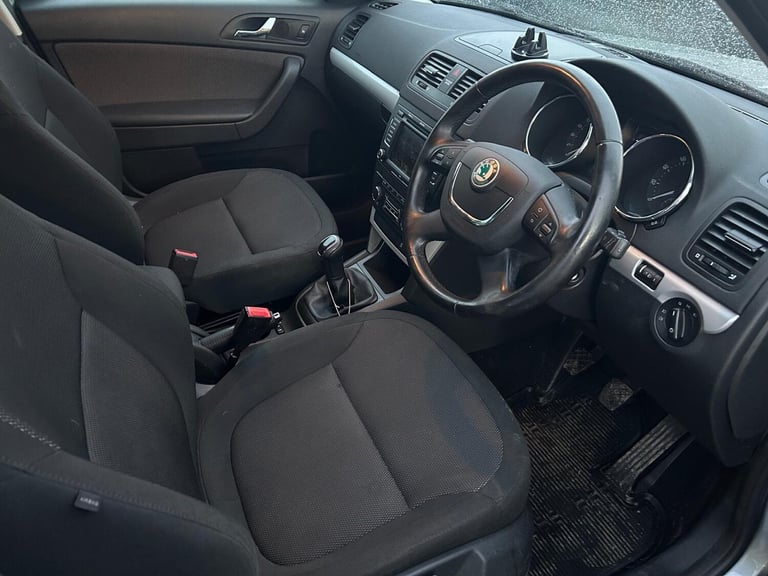2012 Skoda Yeti 2.0 TDI CR SE 4x4 5dr HATCHBACK Diesel Manual