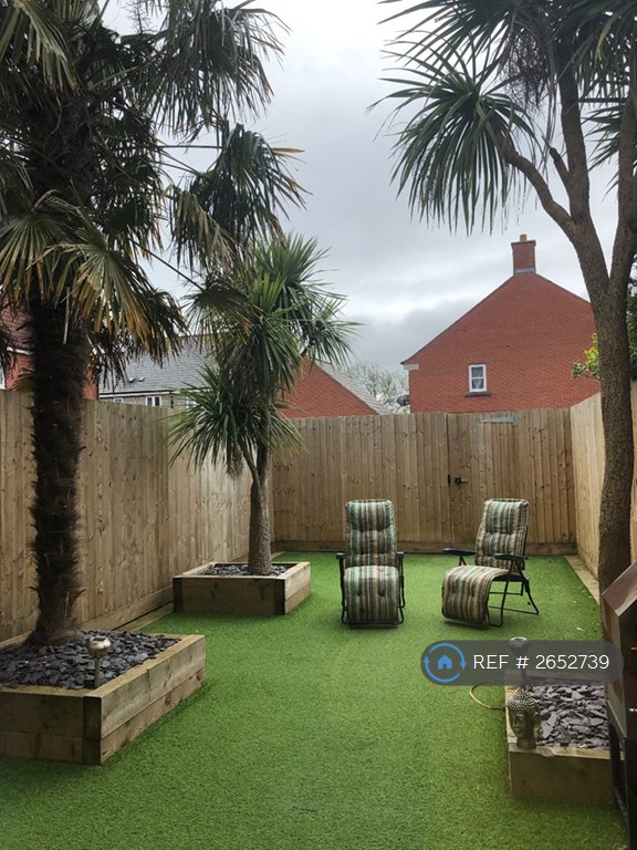 1 bedroom in Longridge Way, Weston-Super-Mare, BS24 (#2652739)