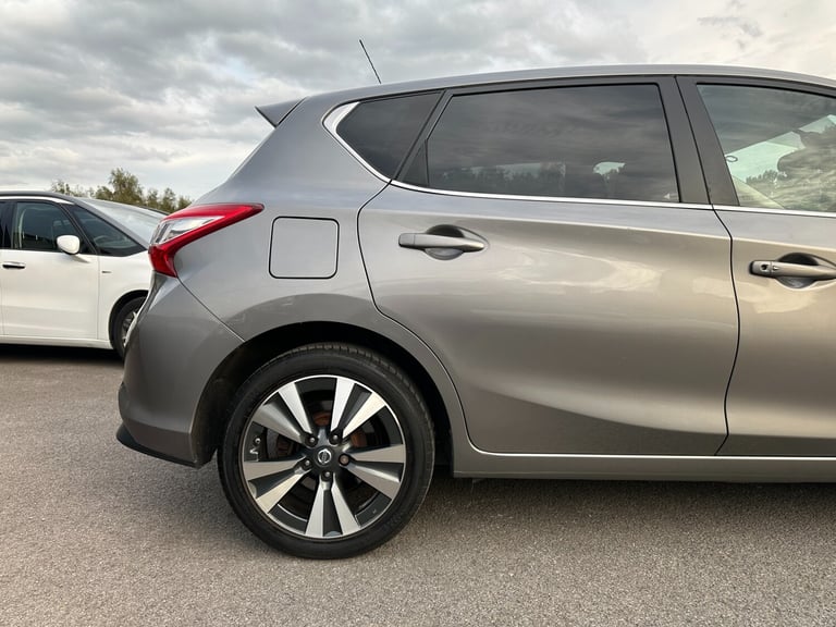 2015 Nissan Pulsar 1.5 dCi N-Tec 5dr HATCHBACK Diesel Manual