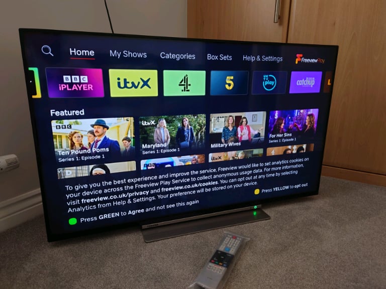 Toshiba 43" 4K Ultra HD Smart LED TV with Freeview Play