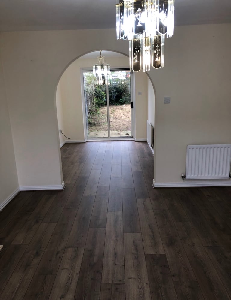 A Beautiful Fully Refurbished 3 Bedroom Semi Detached House in a Cul-De-Sac for Rent