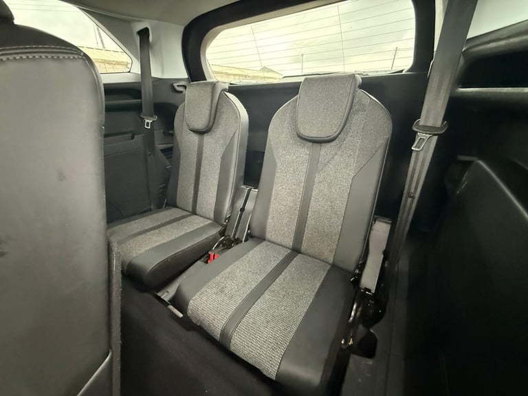 2019 69 PEUGEOT 5008 ALLURE 7 SEATER 1.2 PURETECH PETROL WHITE MANUAL EURO 6