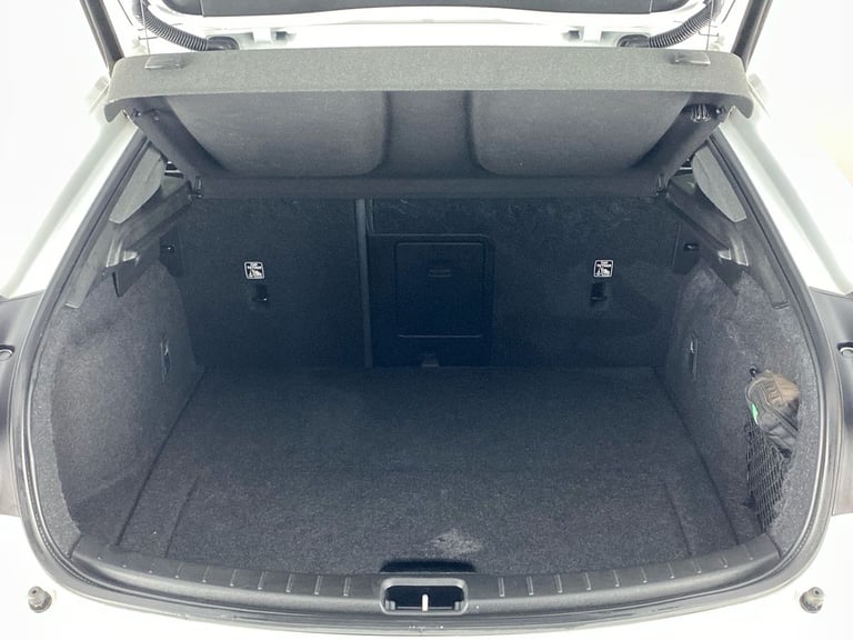 2022 Polestar Polestar 2 300kW 78kWh Long Range DM [Plus] 5dr 4WD Auto Saloon ELECTRIC Automatic