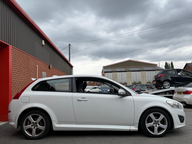 2010 Volvo C30 1.6 R-Design Sports Coupe Euro 4 3dr HATCHBACK Petrol Manual