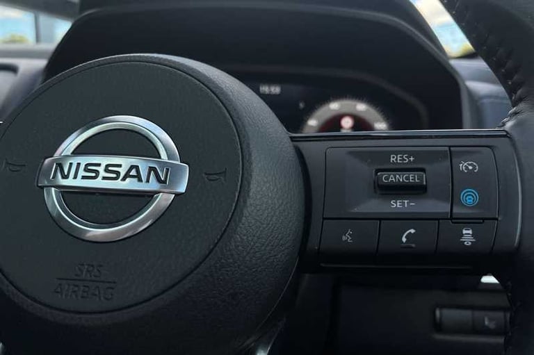 2022 Nissan Qashqai 1.3 DIG-T MH TEKNA 5DR Hatchback Petrol Manual
