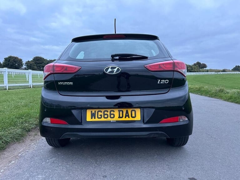 2016 Hyundai i20 1.2 SE 5dr HATCHBACK Petrol Manual