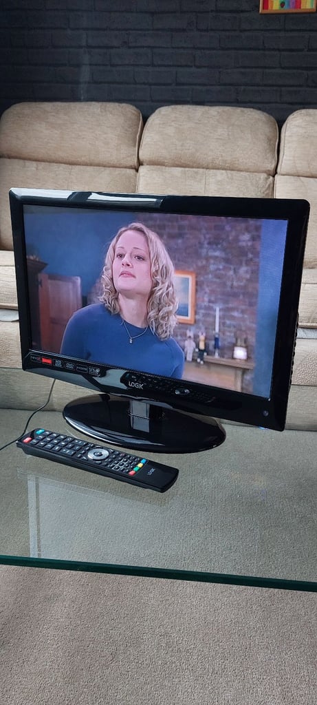 12V 19 inch Freeview Caravan Tv with Dvd