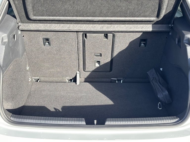  Cupra Born 170kW e-Boost V3 59kWh 5dr Auto Electric