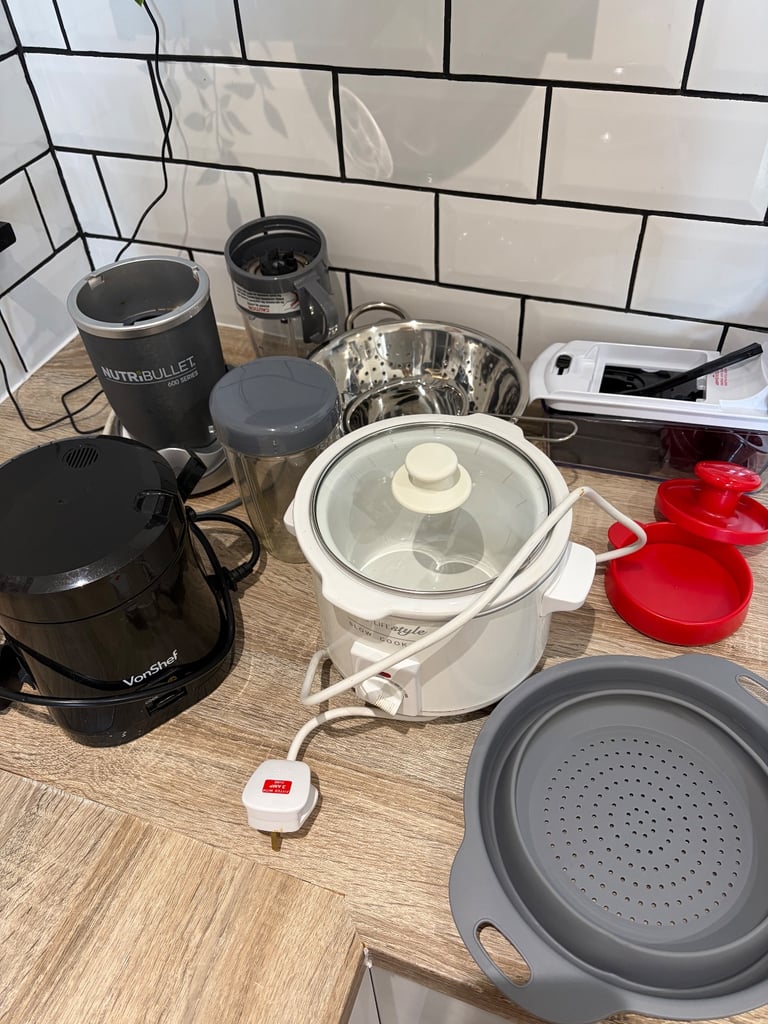 image for Kitchen appliances and crockery - collection only
